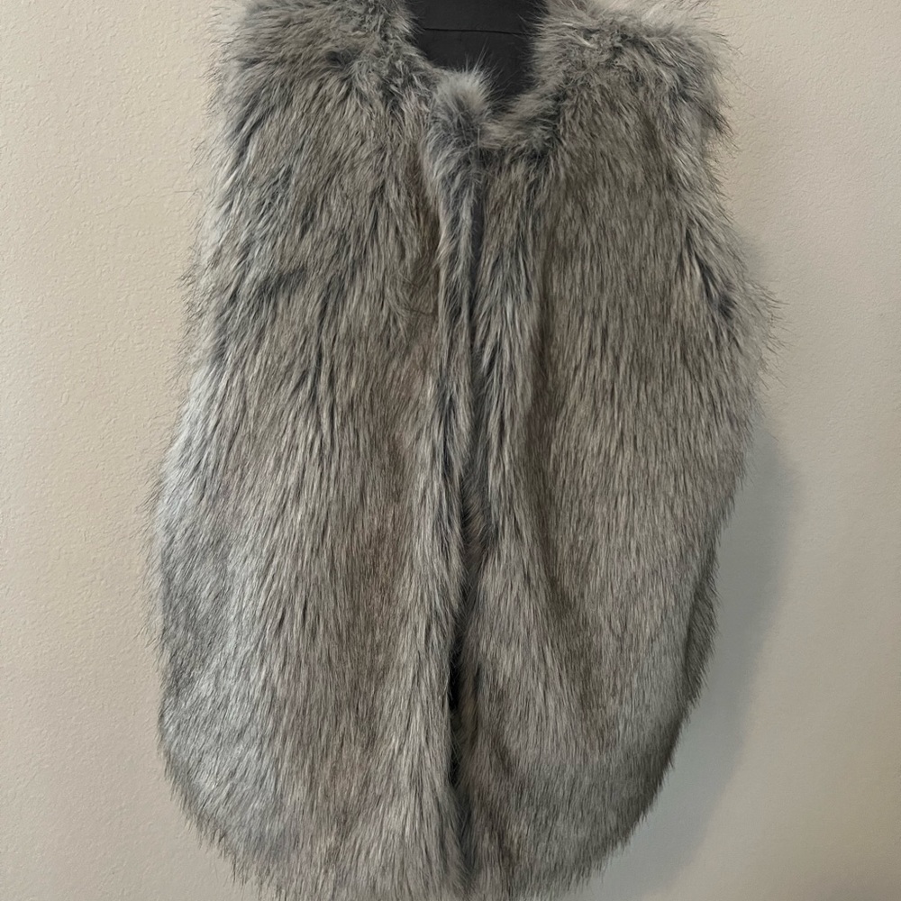 Faux Fur Vest- XL
